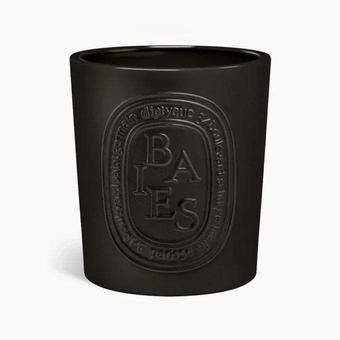 Baies (berries) – very large candle