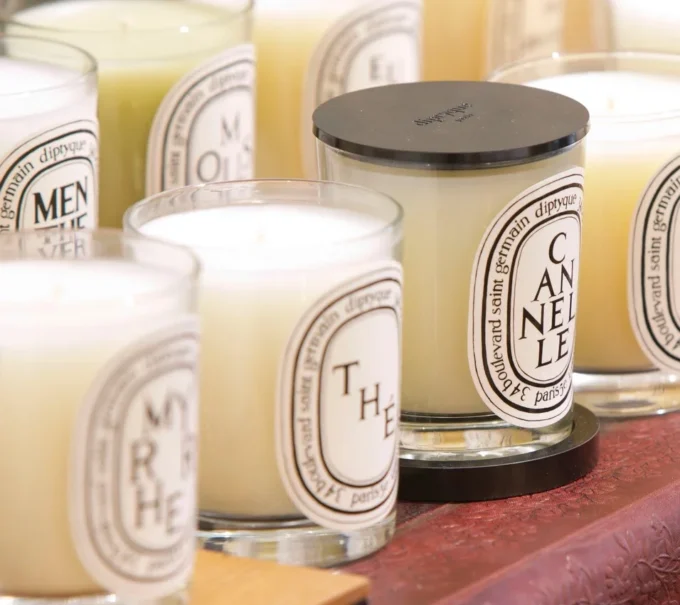 Stand – for classic candles